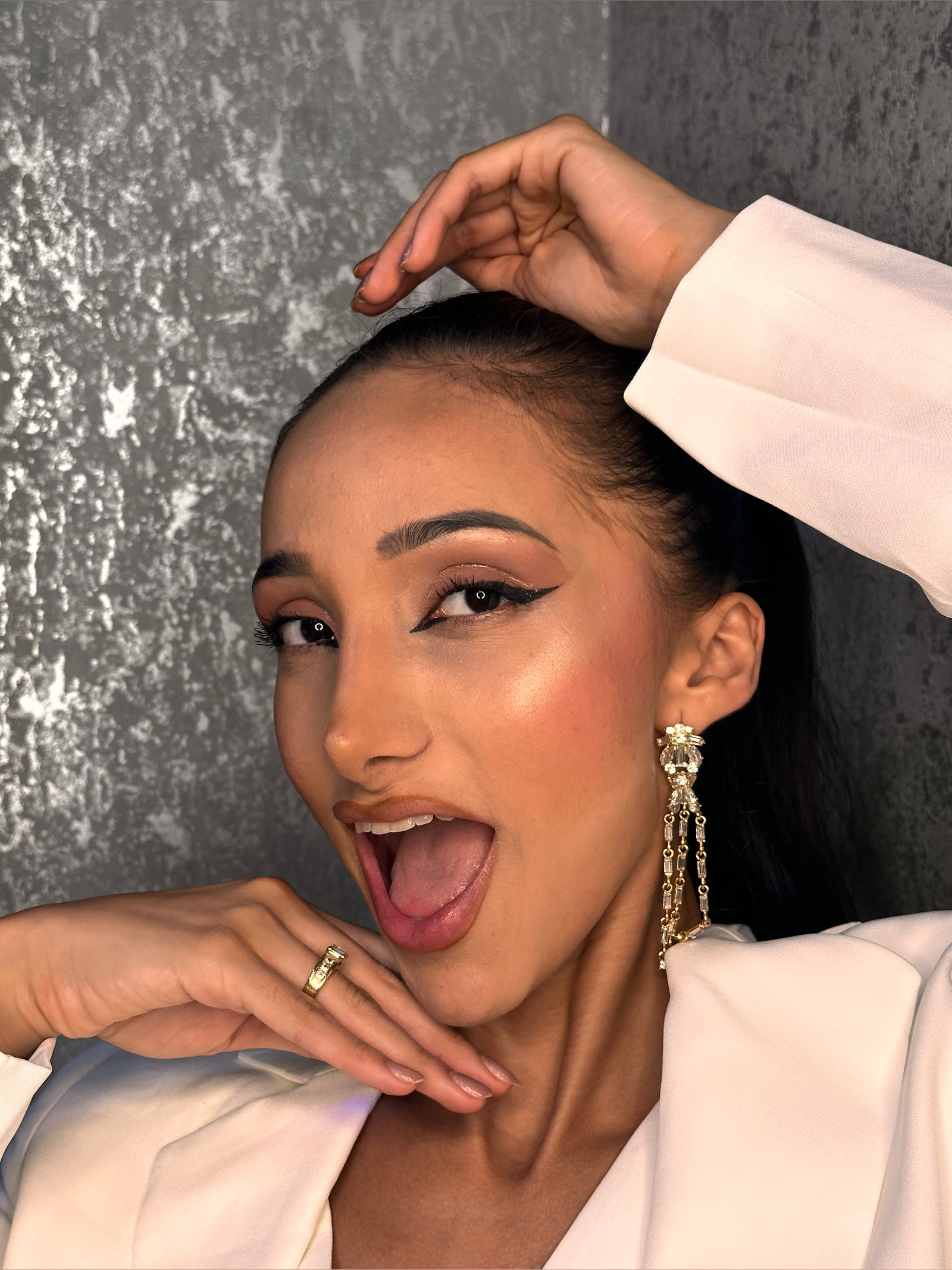 Paula - Onlyfans Creator