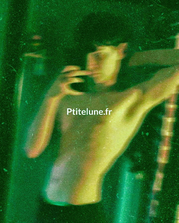 Ptitelune - OnlyFans creator with 0 reviews (0.0/5 stars)
