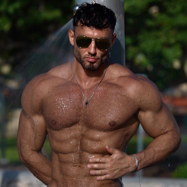 Vlad Parker 