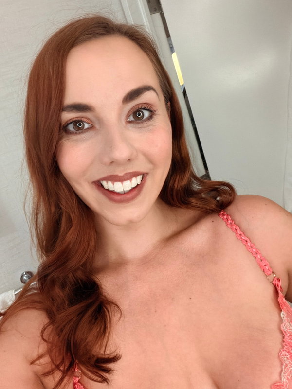 VistaWife - OnlyFans creator with 0 reviews (0.0/5 stars)