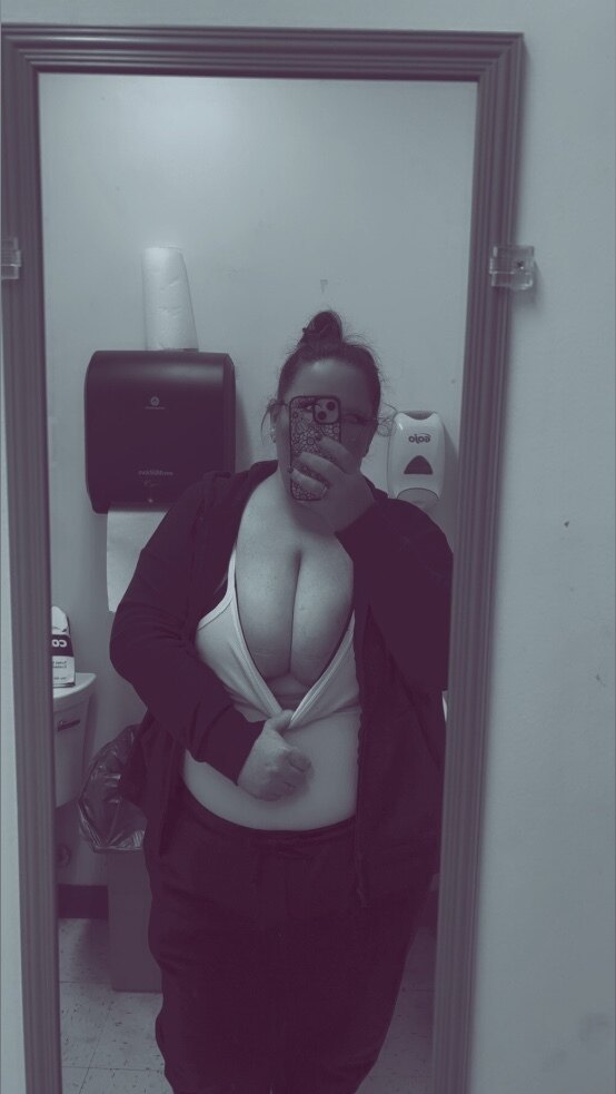 Kerry Martin - OnlyFans creator with 0 reviews (0.0/5 stars)