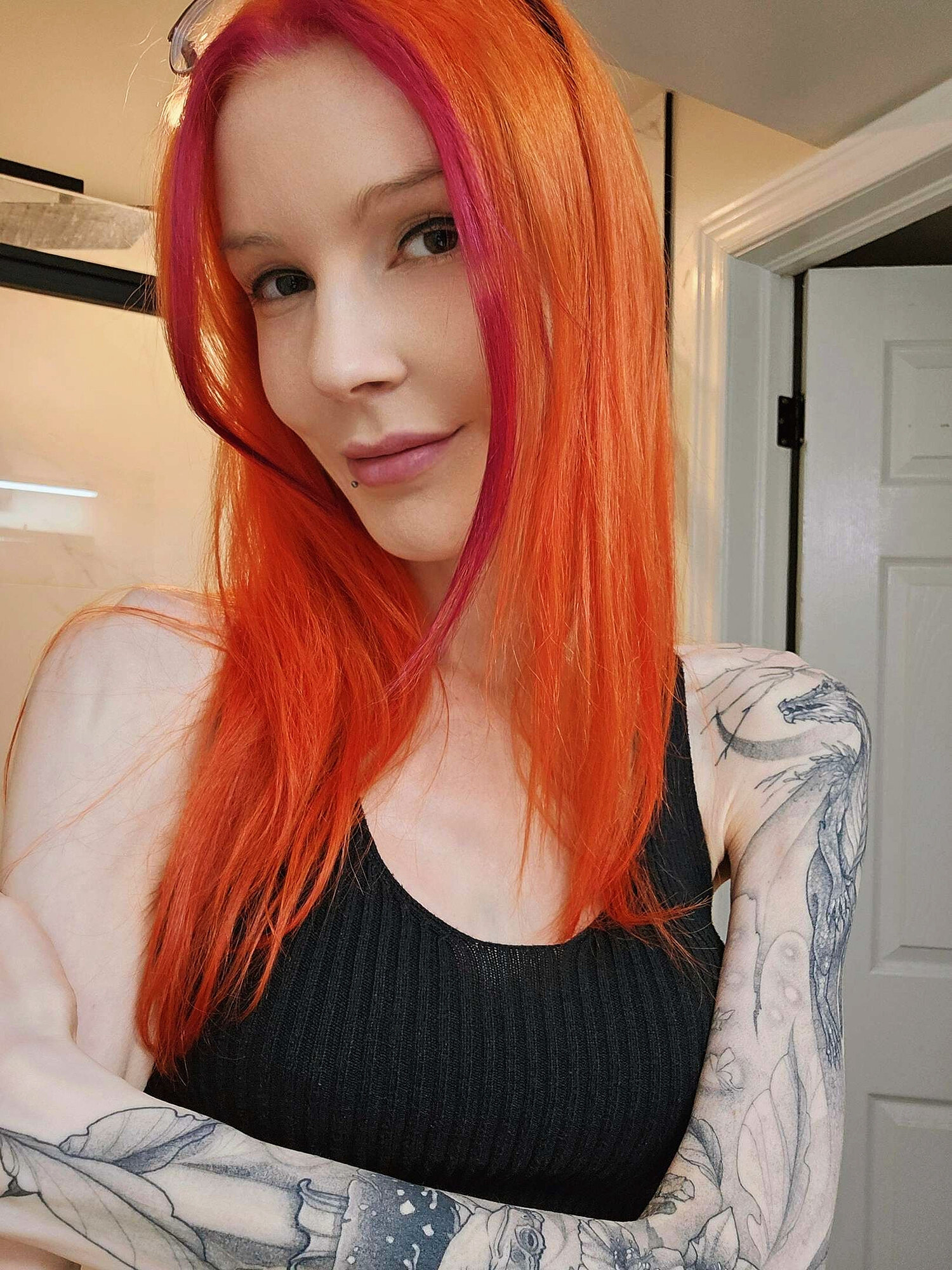 Ruby Soho 🇨🇦 Busty Nerd 💦 - busty OnlyFans creator with 0 reviews (0.0/5 stars)