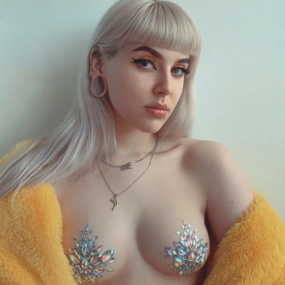 Salvia Tate - Onlyfans créateur