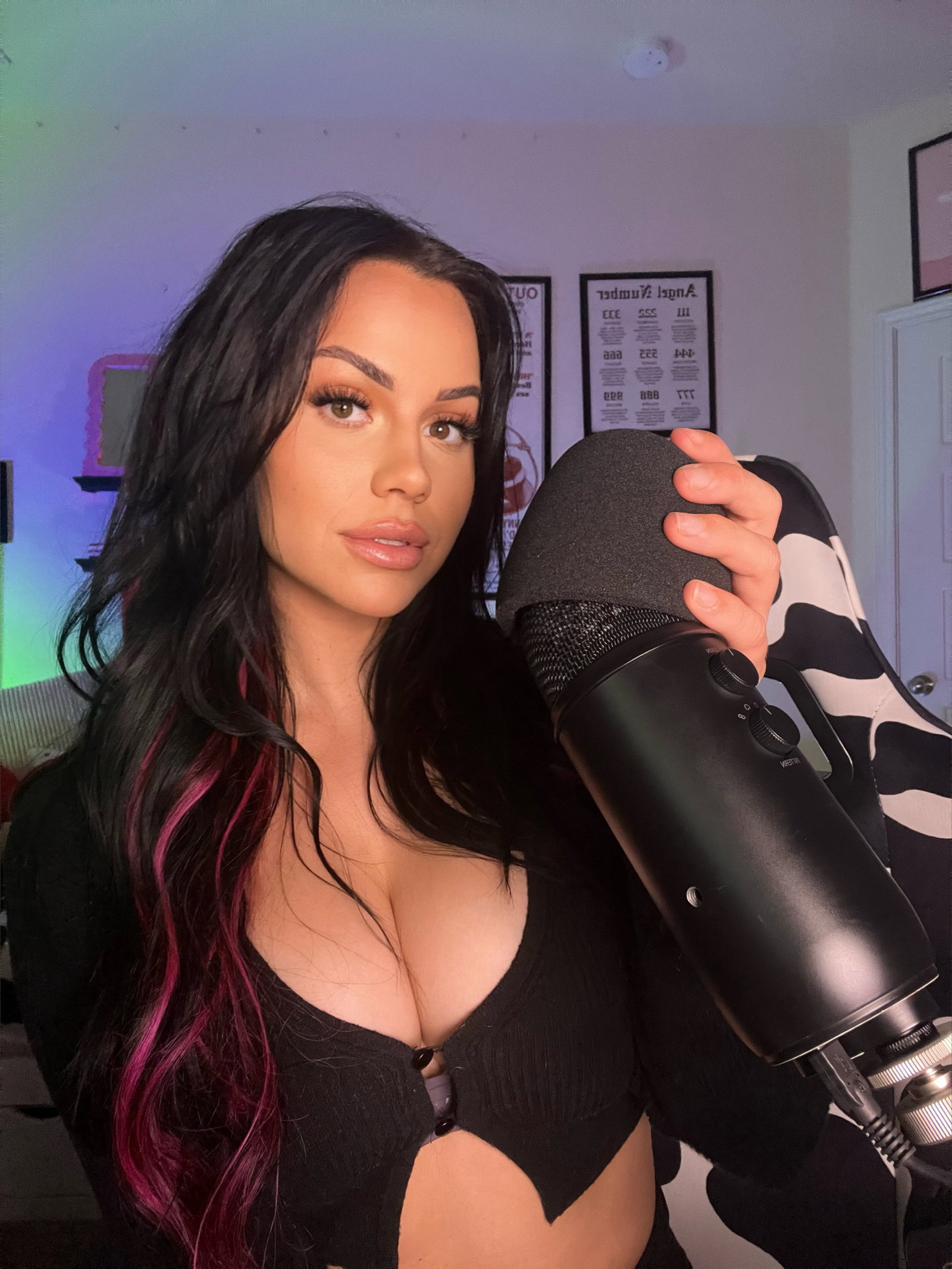 ShotsofSimone 💋 - Onlyfans Creator