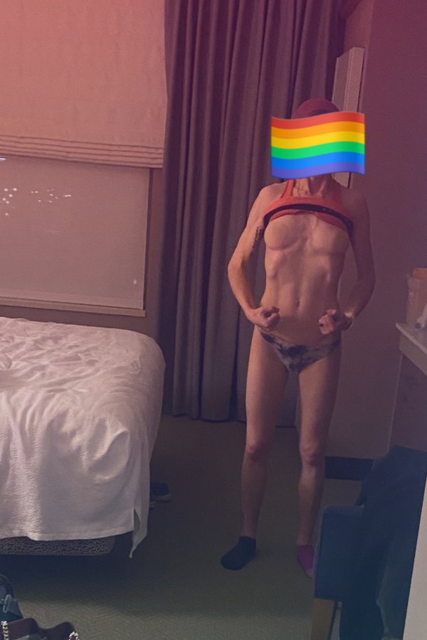 SkinnyDykeEnergy - créateur OnlyFans avec 0 avis (0.0/5 étoiles)