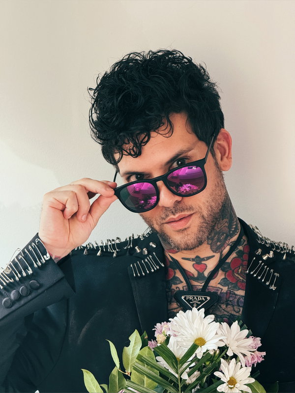 Small Hands - OnlyFans creator with 0 reviews (0.0/5 stars)