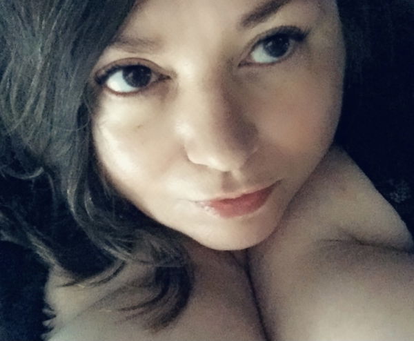 ᴄɪɴɴᴀᴍᴏɴ ɢɪʀʟ