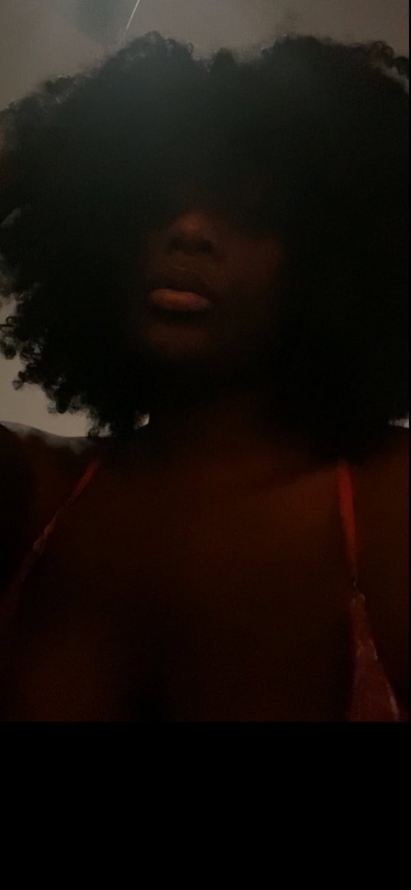 Dee-nuh - OnlyFans creator with 0 reviews (0.0/5 stars)