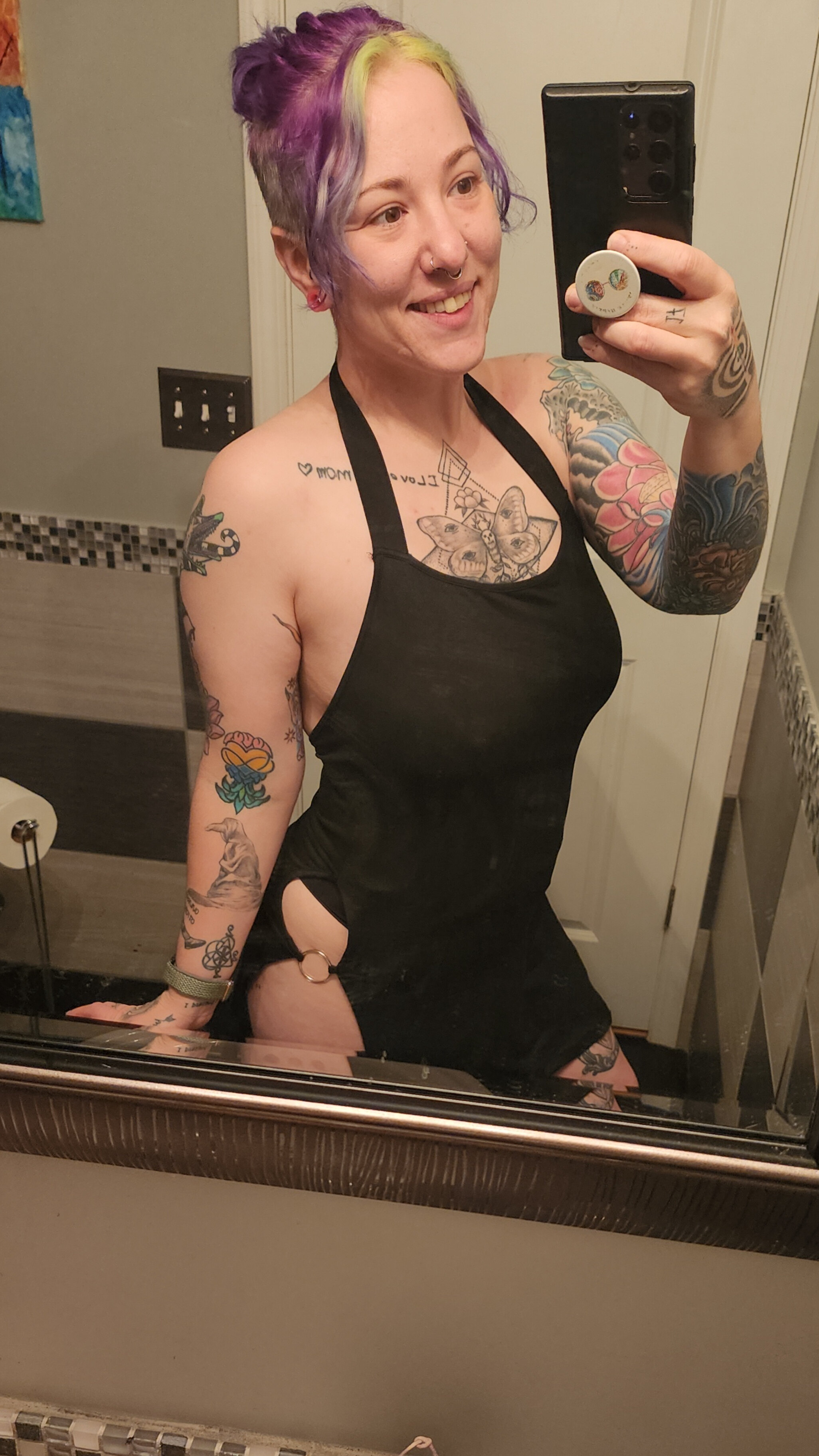 Violet Black VIP ⭐️