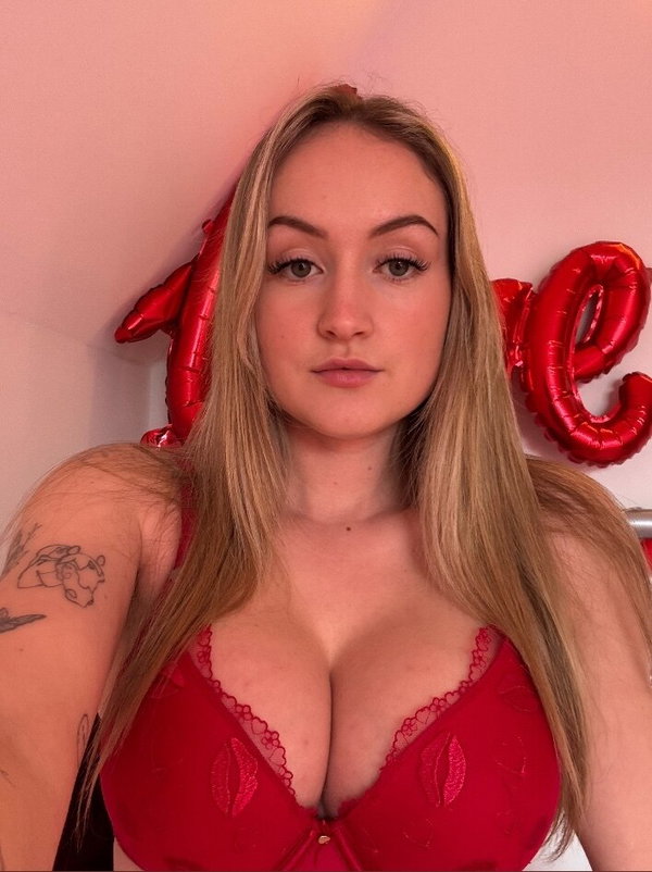 Keeley - OnlyFans creator with 0 reviews (0.0/5 stars)
