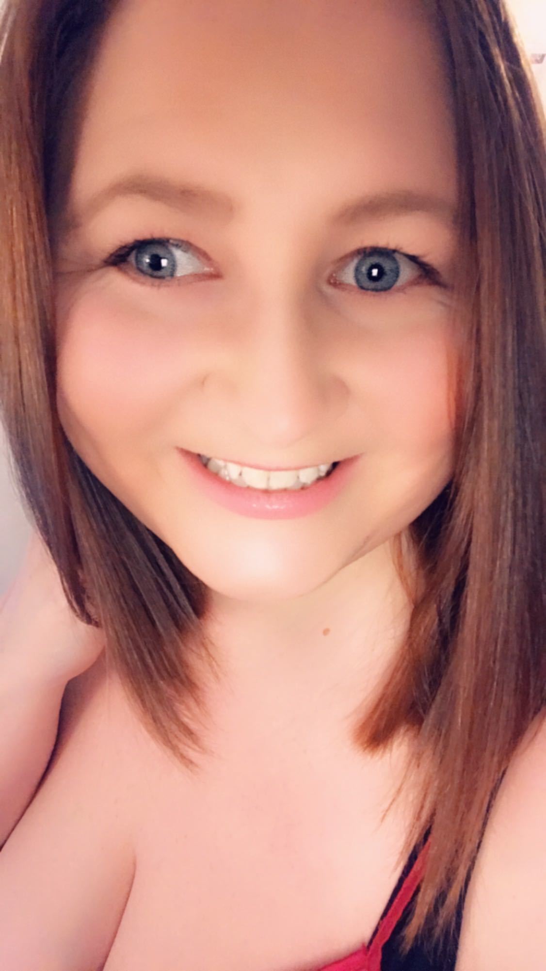 Swinger Angel - Onlyfans Creator