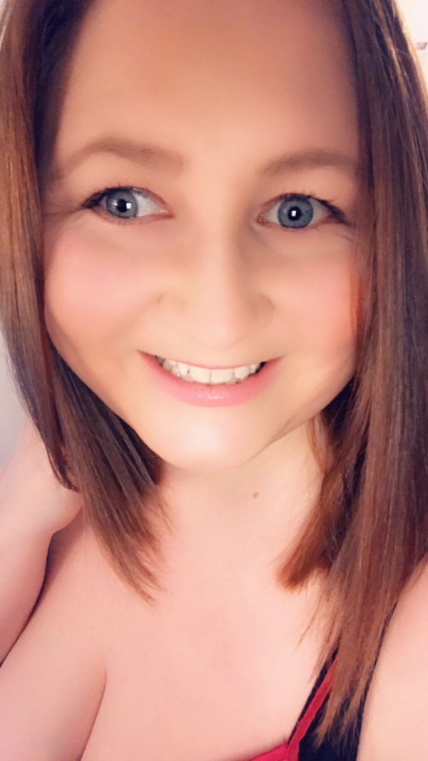 Swinger Angel - OnlyFans creator with 0 reviews (0.0/5 stars)