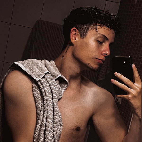 Lukynn33 - OnlyFans creator with 0 reviews (0.0/5 stars)