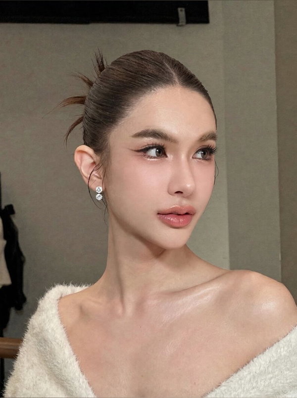Teacher Praew - OnlyFans creator with 0 reviews (0.0/5 stars)