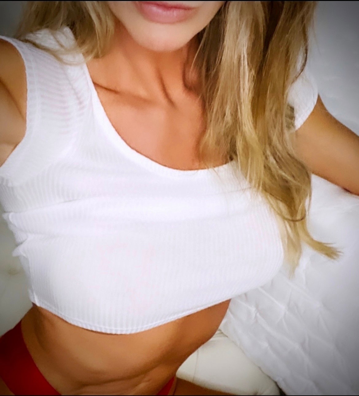 Tara Blake - Onlyfans Creator