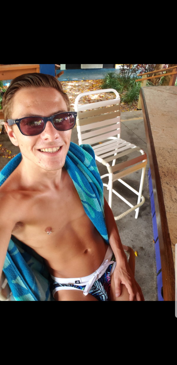 Johnny Hunter - OnlyFans creator with 0 reviews (0.0/5 stars)