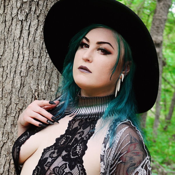 VampireKitten - OnlyFans creator with 0 reviews (0.0/5 stars)