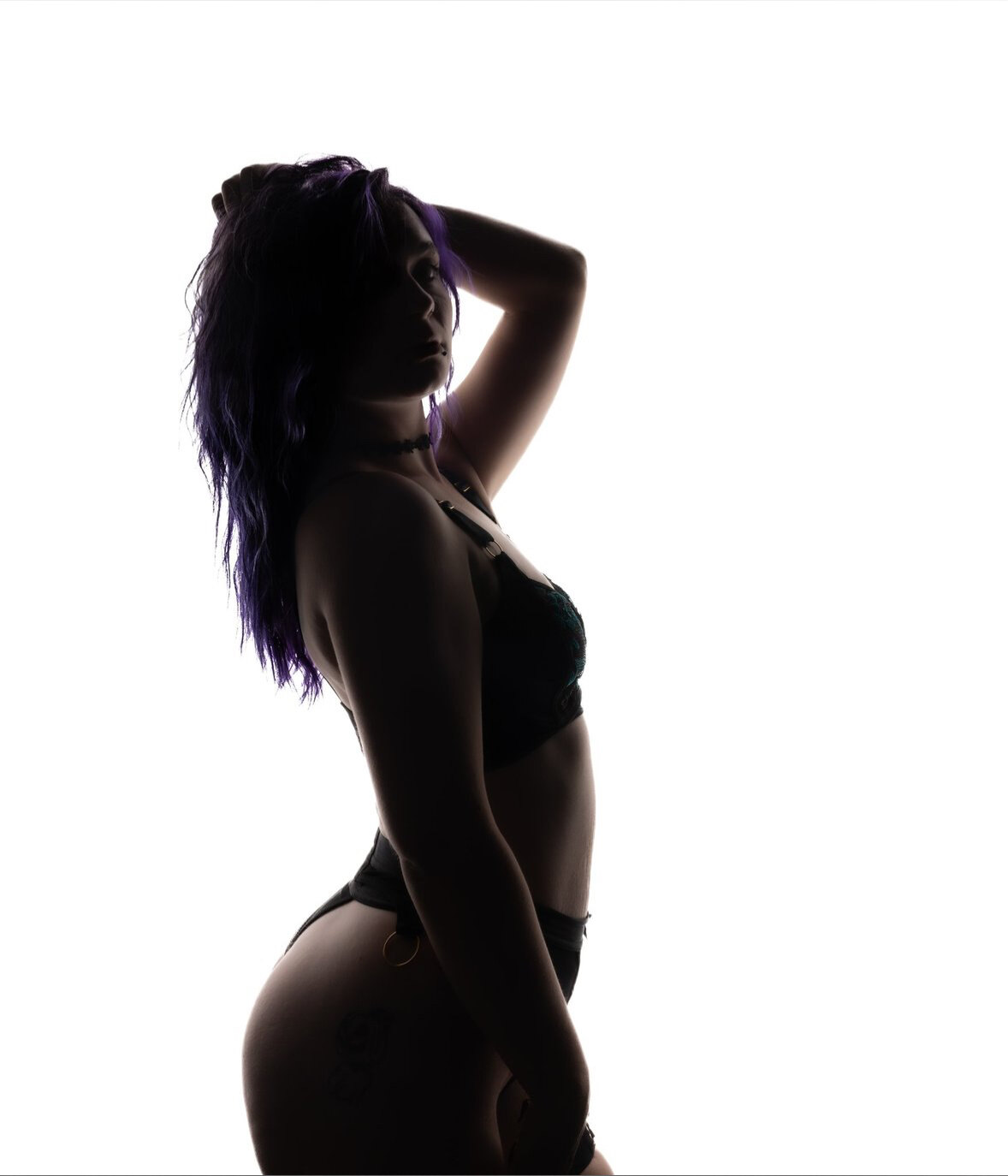 Nomi - Onlyfans Creator