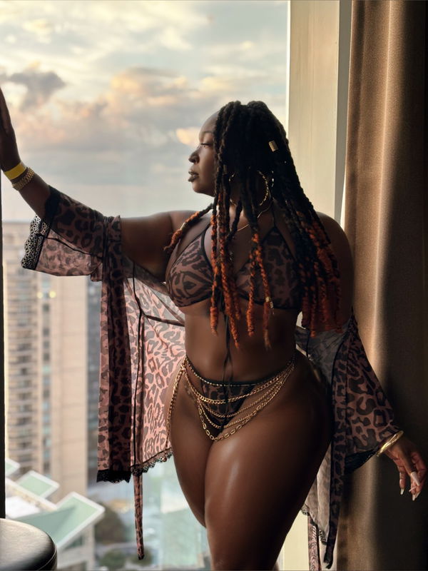 💕Thixen’s Fan Page 💕