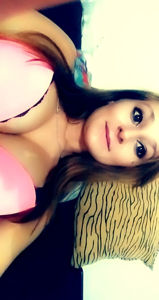 Layla Ann - Onlyfans Creator