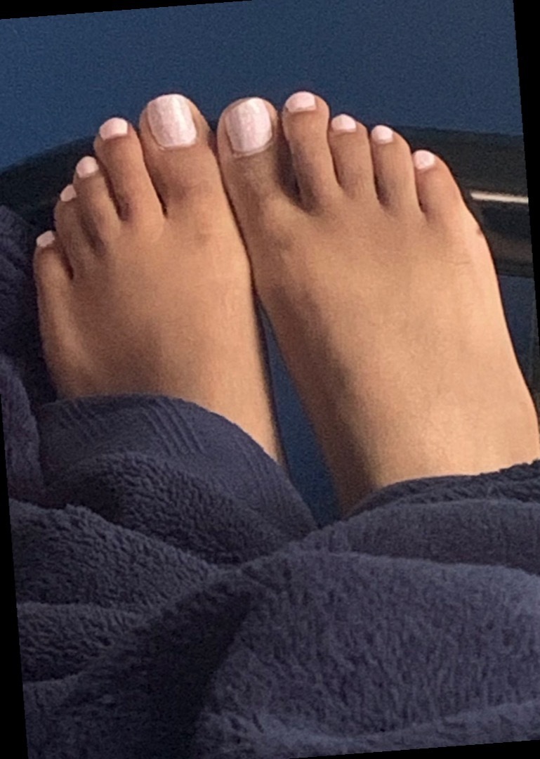 EBONY TOESπ₯°π€«