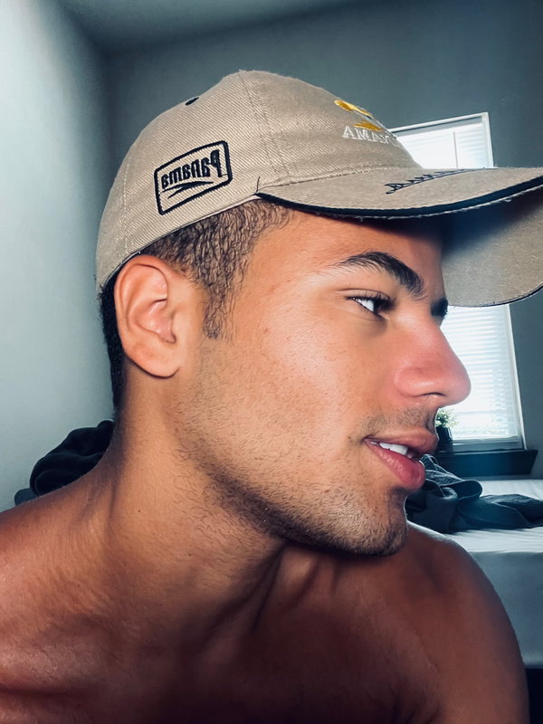 Terrell Brown - OnlyFans creator with 0 reviews (0.0/5 stars)