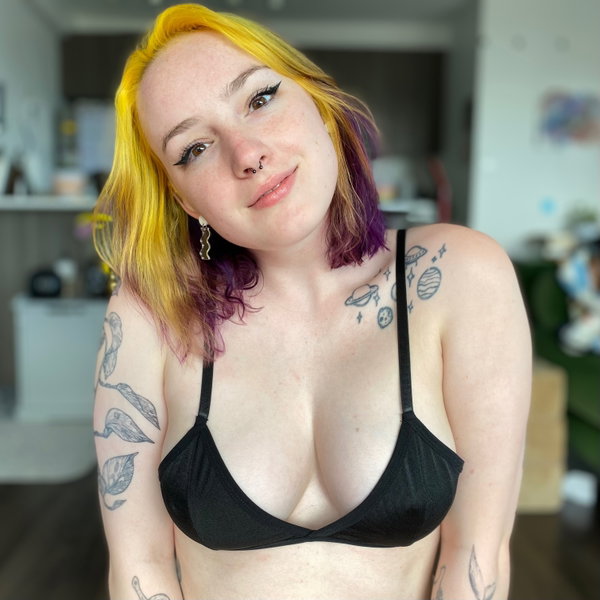 Mel💀 No PPV🖤 - OnlyFans creator with 0 reviews (0.0/5 stars)