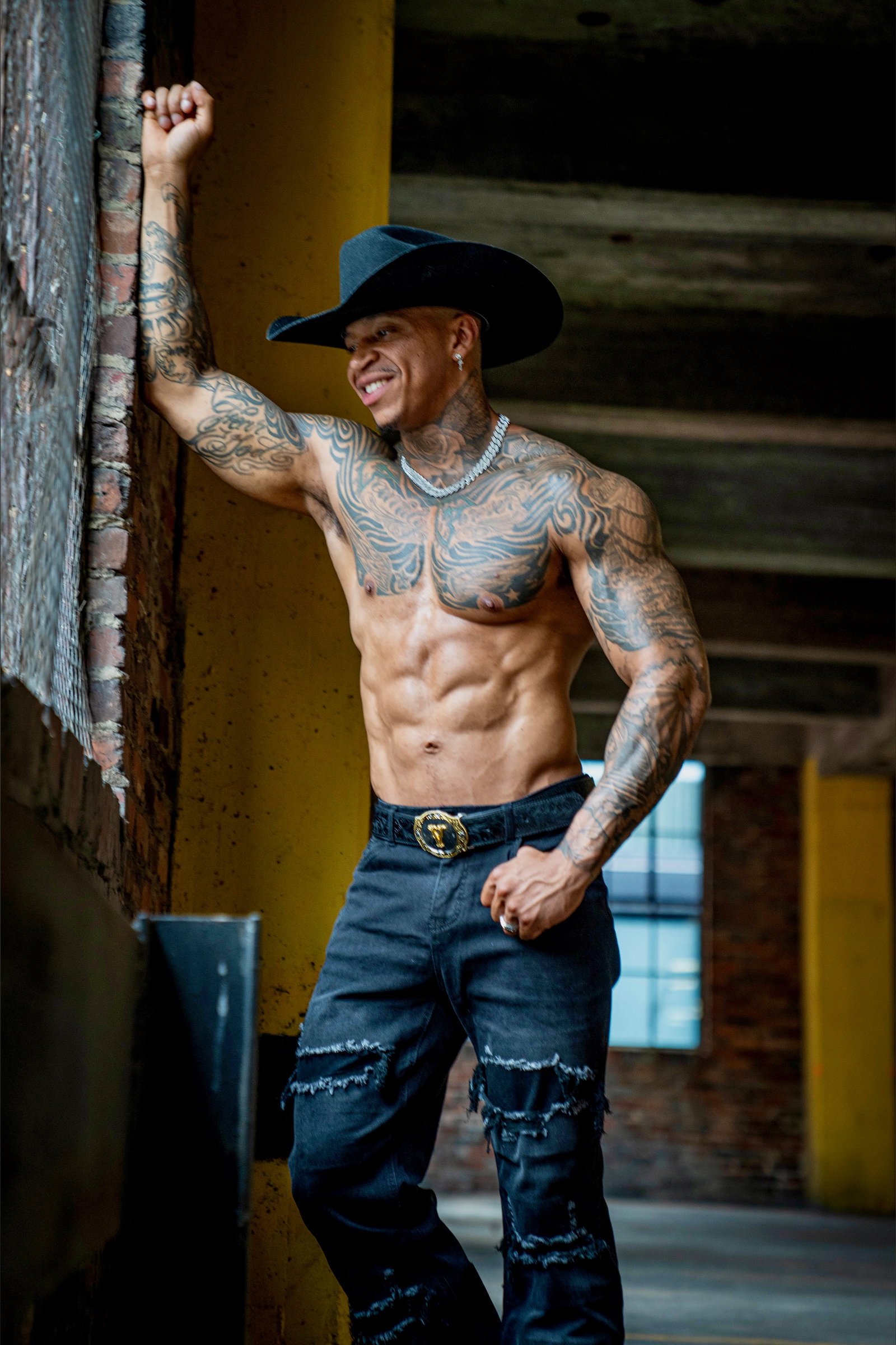 Valentino The Entertainer - Onlyfans Creator