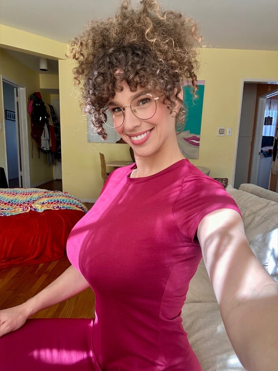 VibeWithMommy - Onlyfans Creator
