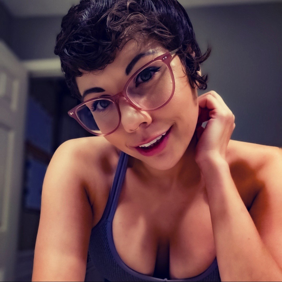 Vanessa - Onlyfans Creator