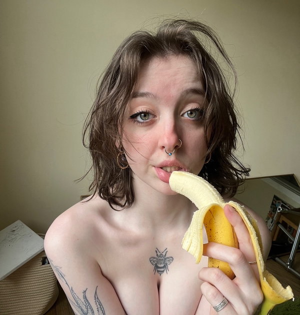 SUNNY DAZE 🌞 - OnlyFans creator with 0 reviews (0.0/5 stars)