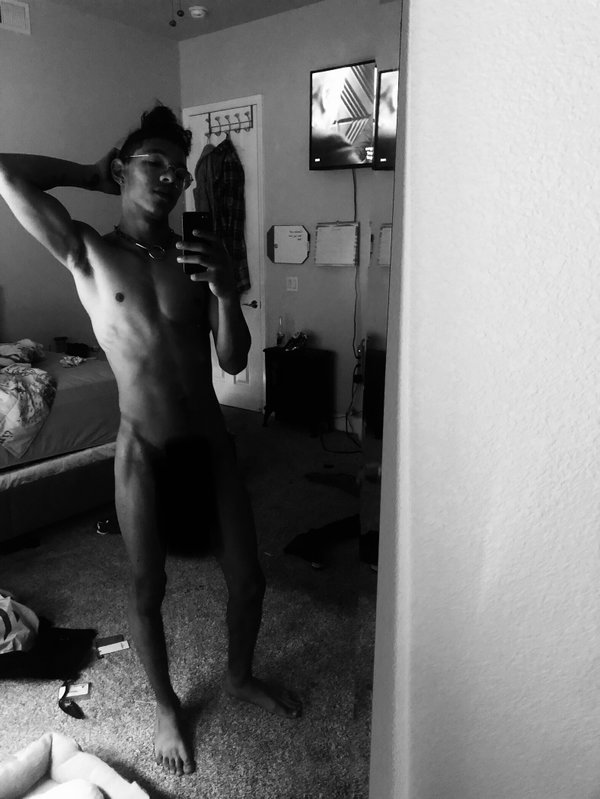 Tobi.be.dripp1n - OnlyFans creator with 0 reviews (0.0/5 stars)