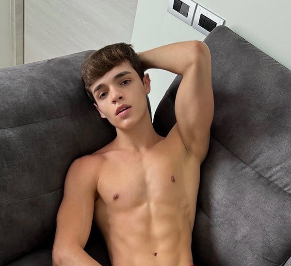 Leo Boy