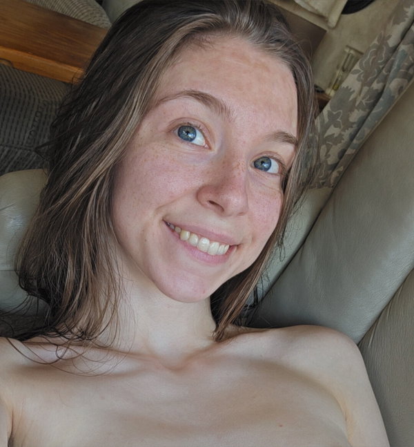 Haze Lynn - OnlyFans creator with 0 reviews (0.0/5 stars)