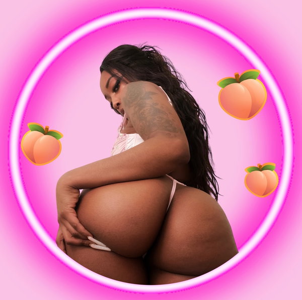 ✨Mia🍑✨ - OnlyFans creator with 0 reviews (0.0/5 stars)