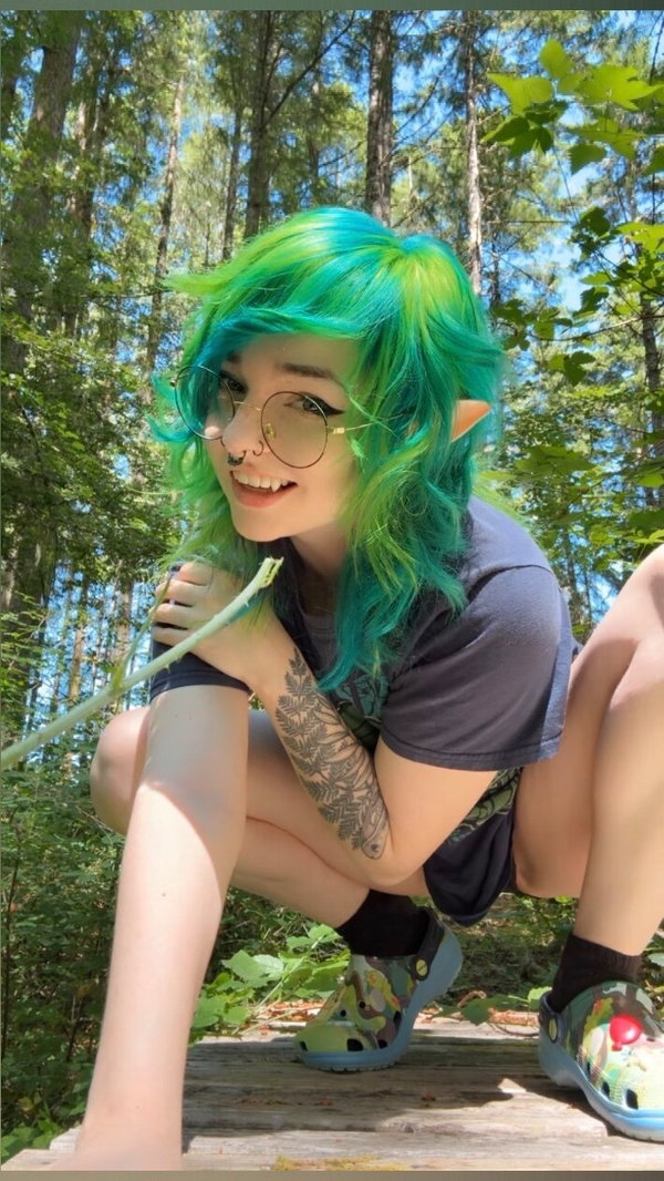 🌲 • 🐰 Bunny Boy 🐰 •🌲 HE/THEY