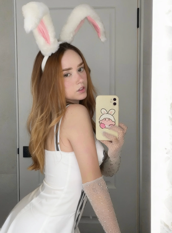 Jessie Selenite 🤍💎 - OnlyFans creator with 0 reviews (0.0/5 stars)