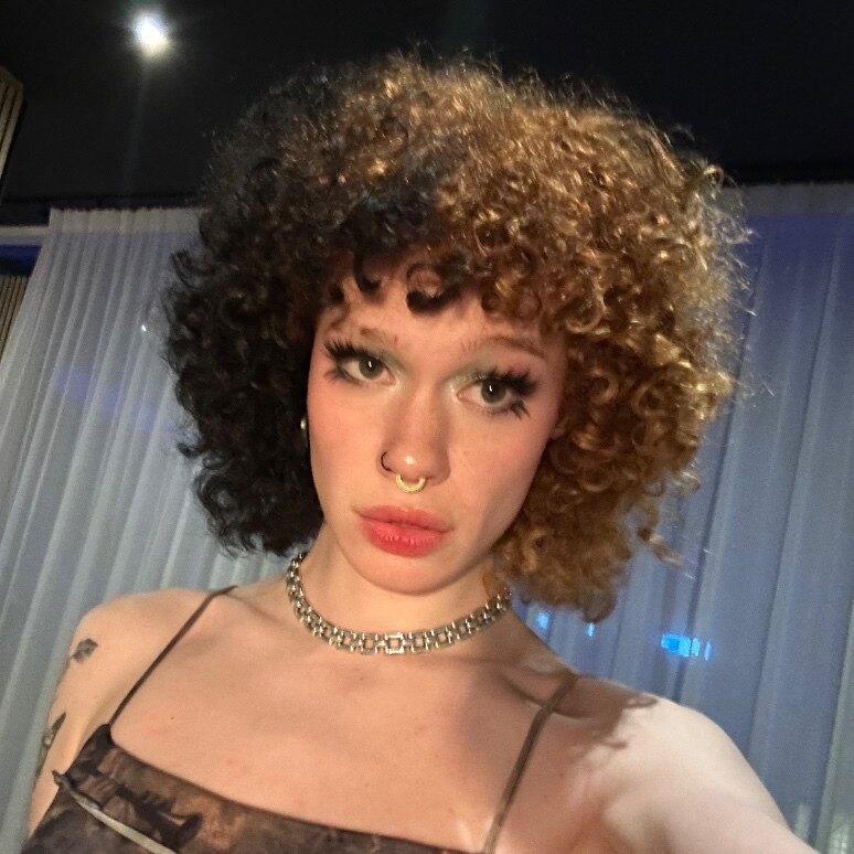 ZoeLaGoblina - Onlyfans Creator